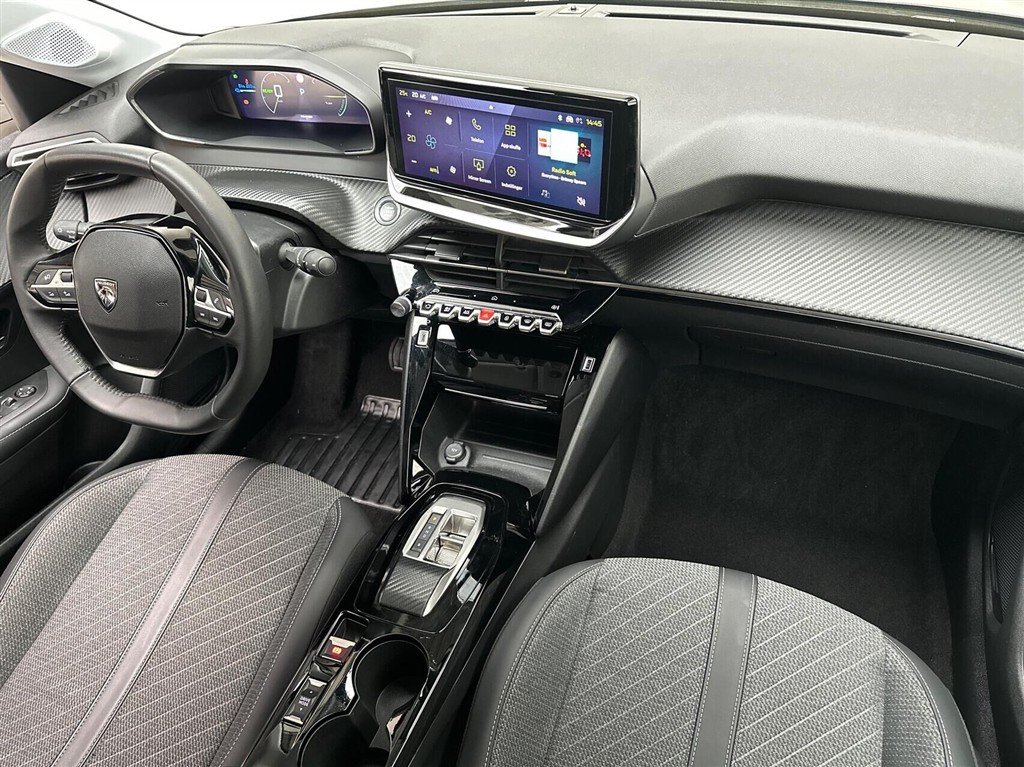 Peugeot e-208 EL Allure 136HK 5d Aut. - Image 11
