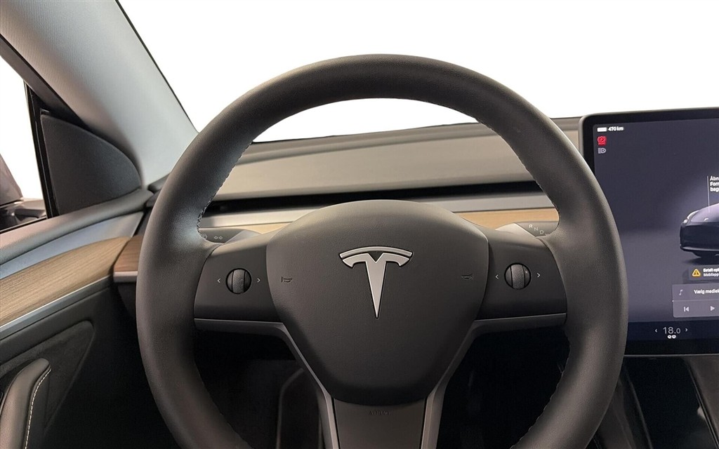 Tesla Model Y EL Long Range AWD 514HK 5d Aut. - Image 12