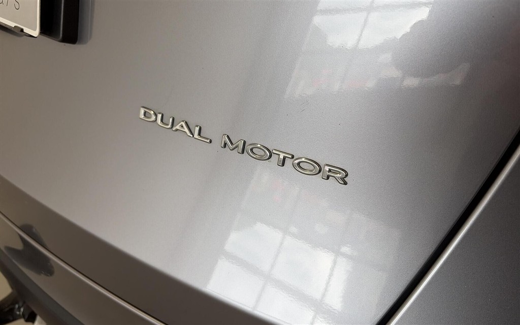 Tesla Model Y EL Long Range AWD 514HK 5d Aut. - Image 23