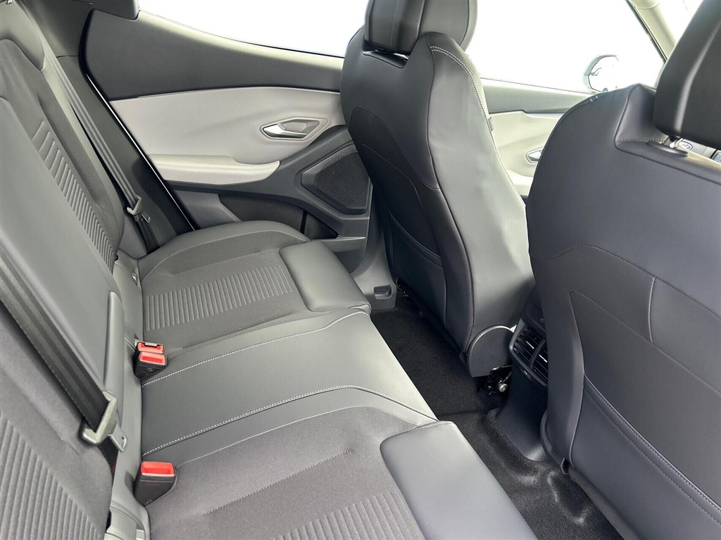 Ford Explorer EL UR Premium RWD 286HK 5d Aut. - Image 12