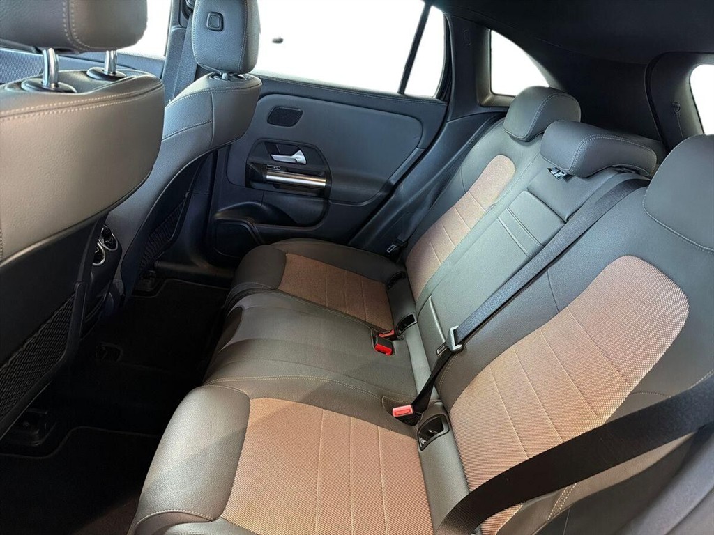 Mercedes-Benz EQA 250 EL Progressive 190HK 5d Aut. - Image 9