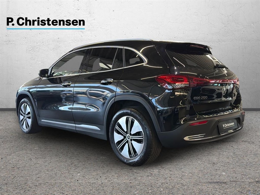 Mercedes-Benz EQA 250 EL Progressive 190HK 5d Aut. - Image 3