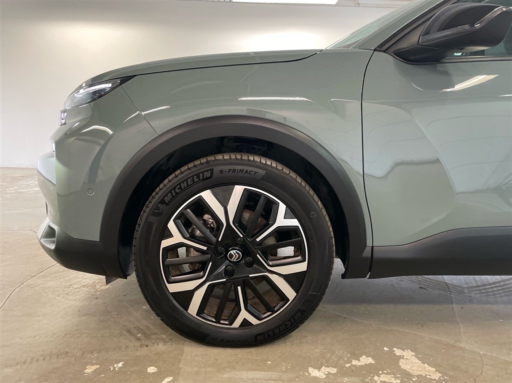 Citroën e-C4 EL Max 156HK 5d Aut. - Image 9