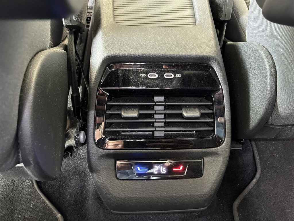 VW ID.5 EL Pro Performance 204HK 5d Aut. - Image 7