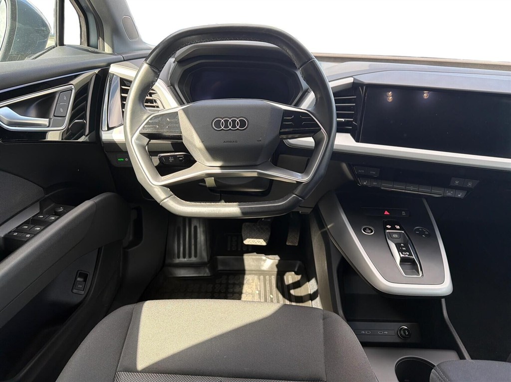 Audi Q4 40 E-tron Attitude 204HK 5d Aut. - Image 9