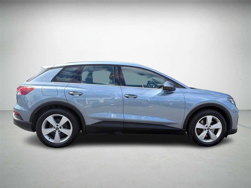 Audi Q4 40 E-tron Attitude 204HK 5d Aut. - Image 5