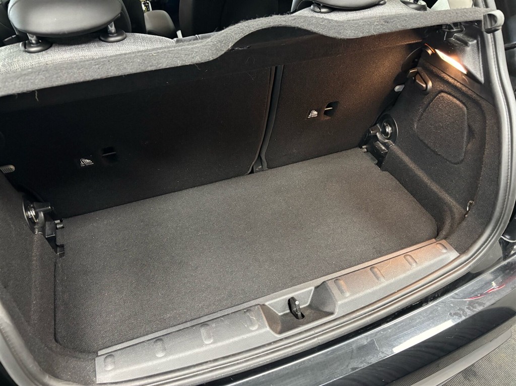Mini Cooper SE EL 184HK 3d Aut. - Image 6
