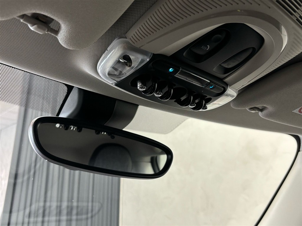 Mini Cooper SE EL 184HK 3d Aut. - Image 17
