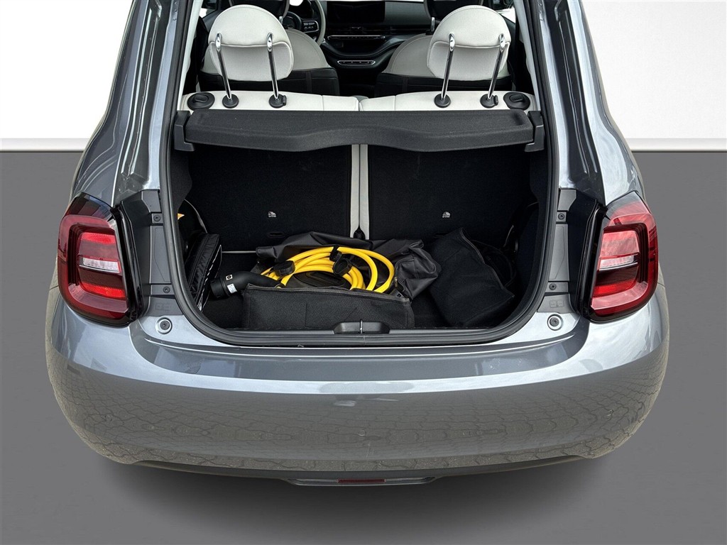 Fiat 500e EL La Prima By Bocelli 118HK 3d Aut. - Image 6