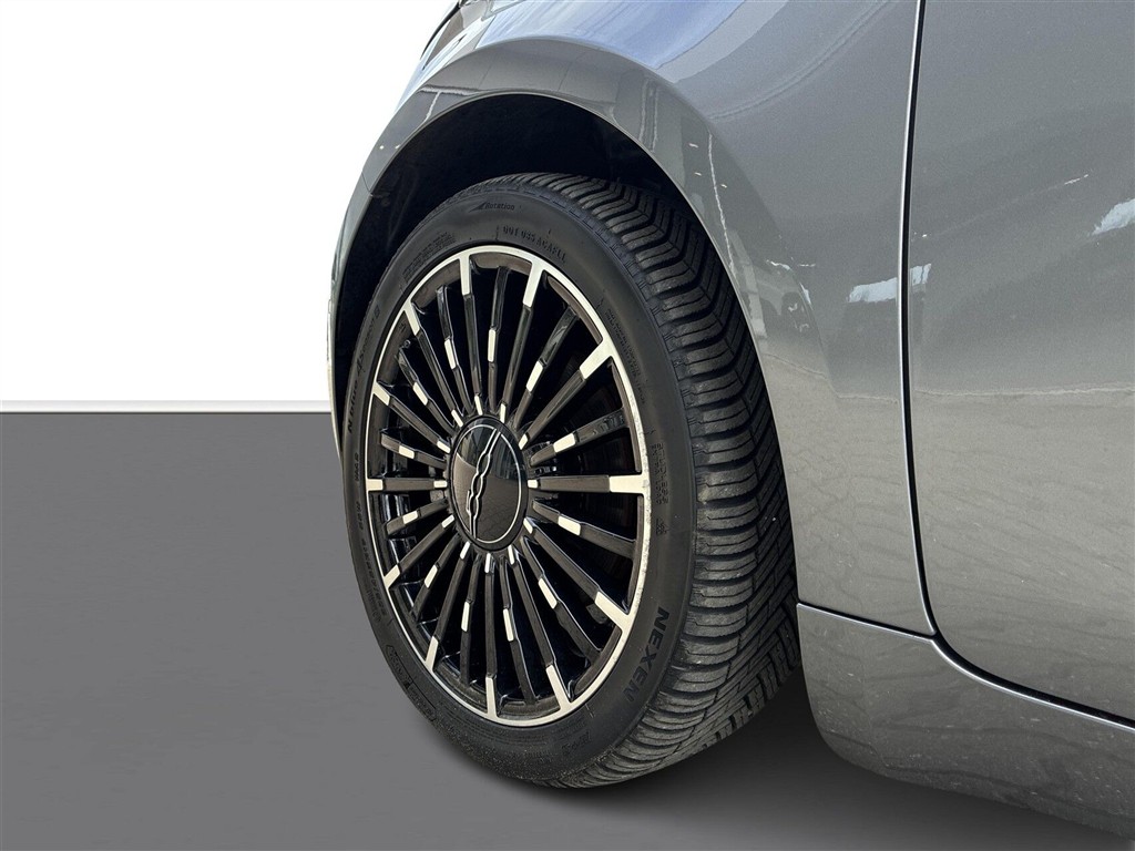 Fiat 500e EL La Prima By Bocelli 118HK 3d Aut. - Image 4