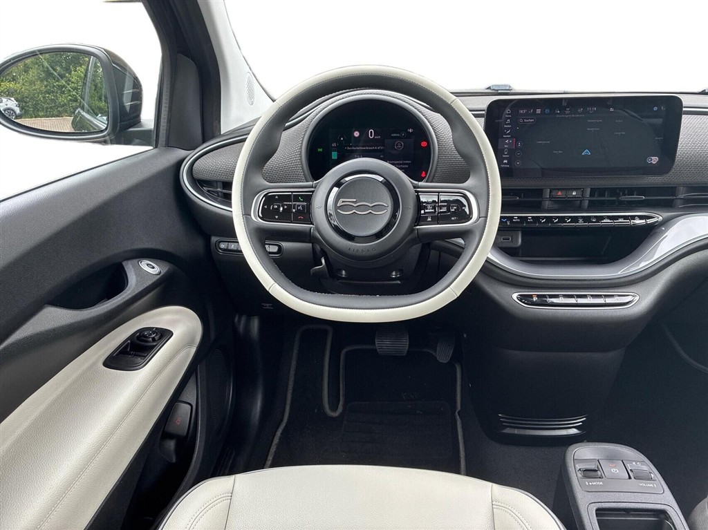 Fiat 500e EL La Prima By Bocelli 118HK 3d Aut. - Image 9