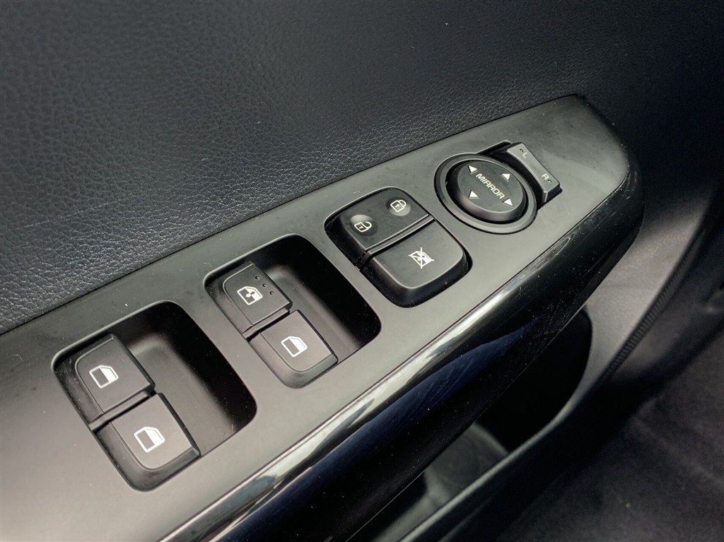 Kia Picanto 1,0 MPI Upgrade 67HK 5d Man. - Image 19