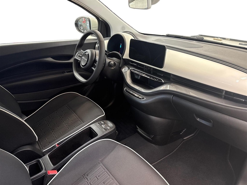 Fiat 500e EL Icon Pack 118HK 3d Aut. - Image 10
