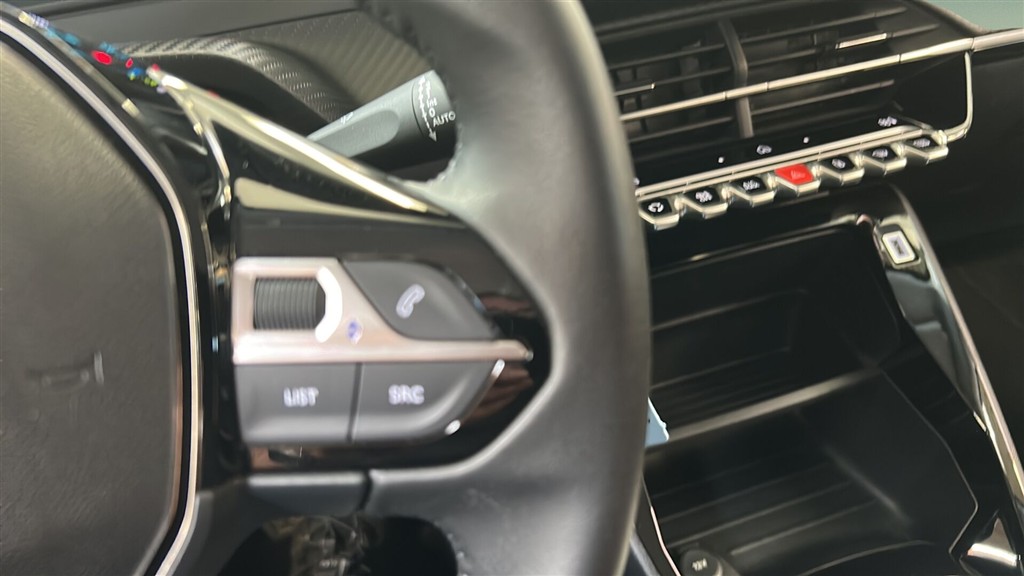 Peugeot e-208 EL Style 136HK 5d Aut. - Image 16