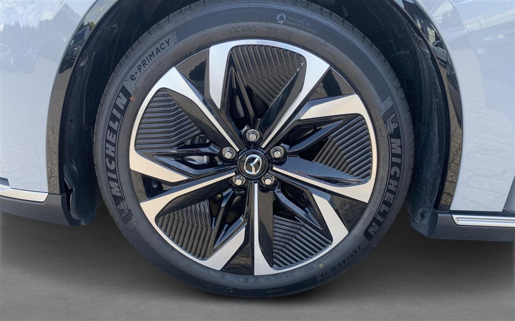 Mazda 6e EL Takumi 258HK 5d Aut. - Image 16