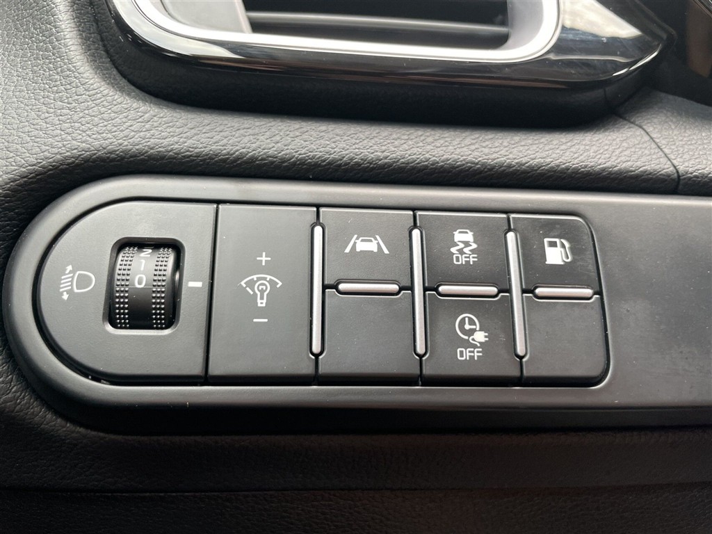 Kia Ceed SW 1,6 GDI PHEV Prestige DCT 141HK Stc Aut. - Image 21