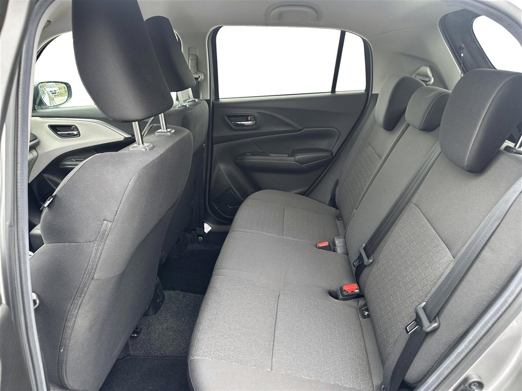 Suzuki Swift 1,2 Desire 82HK 5d - Image 6