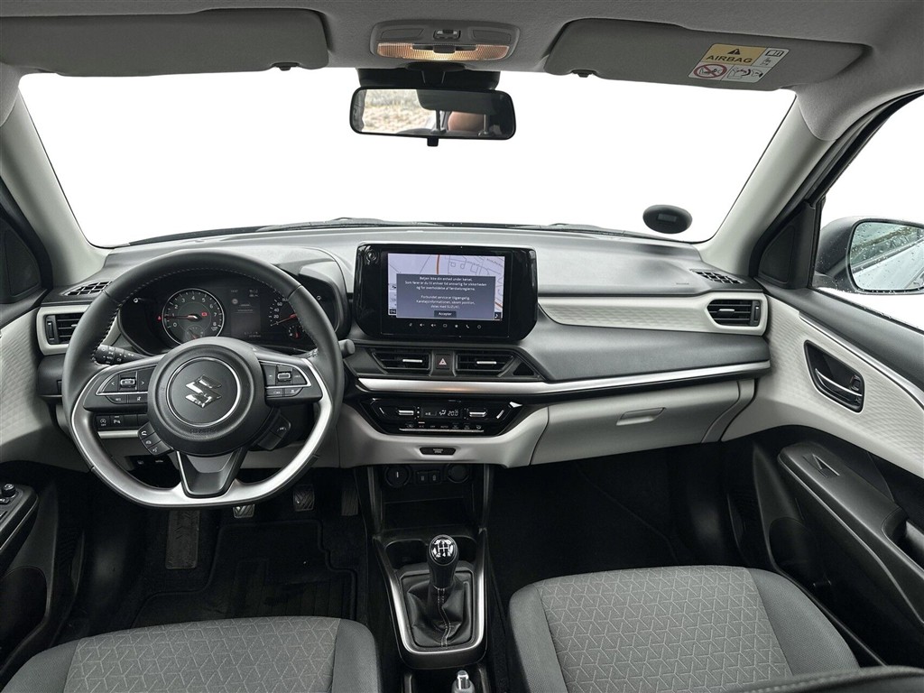 Suzuki Swift 1,2 Desire 82HK 5d - Image 4