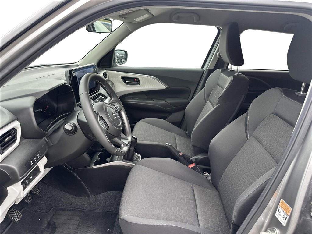 Suzuki Swift 1,2 Desire 82HK 5d - Image 5