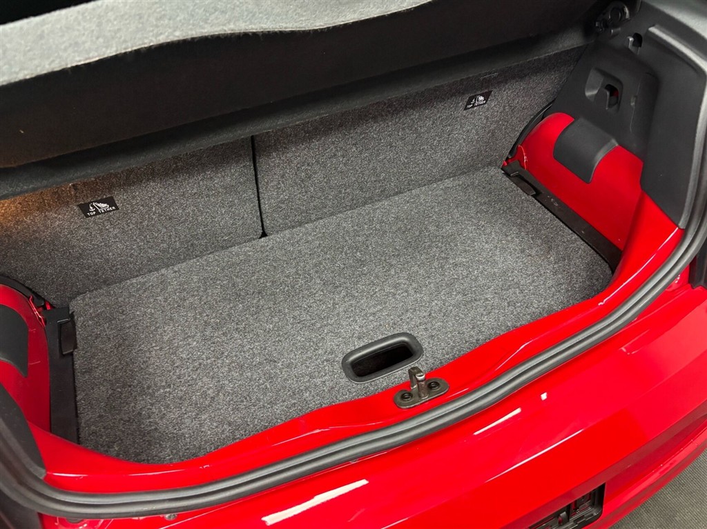 VW e-up EL 83HK 5d Aut. - Image 6