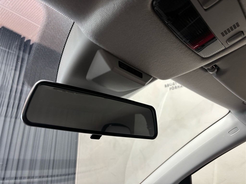 VW e-up EL 83HK 5d Aut. - Image 12