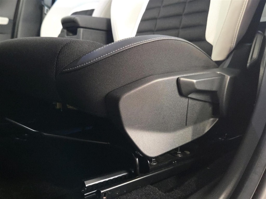 Citroën e-C3 Aircross EL Max 113HK 5d Aut. - Image 16