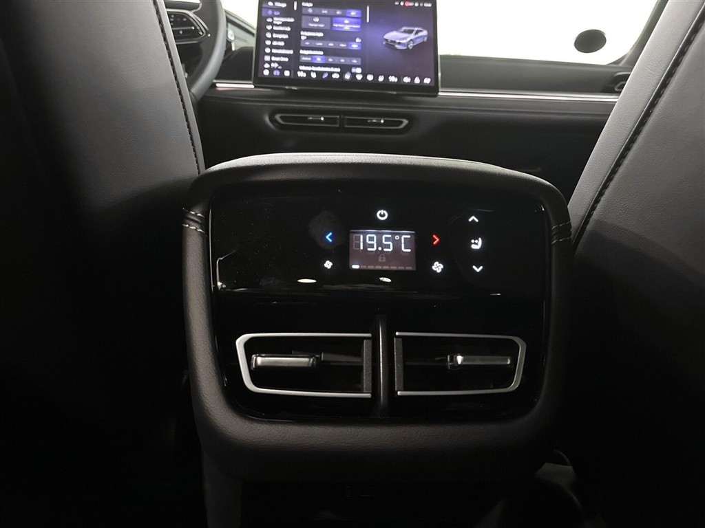 Mazda 6e EL Takumi 245HK 5d Aut. - Image 13