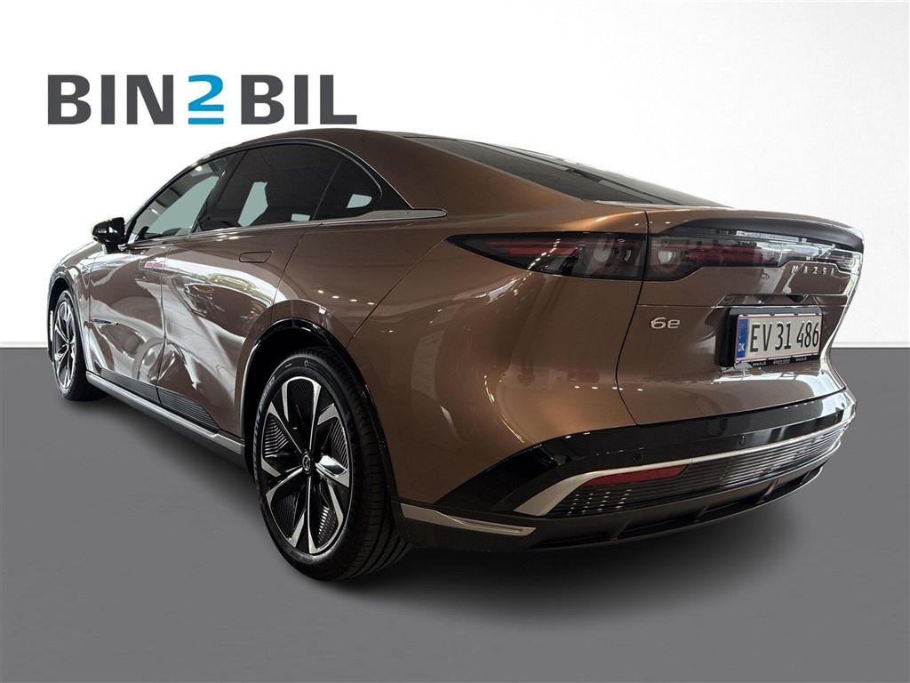 Mazda 6e EL Takumi 245HK 5d Aut. - Image 3