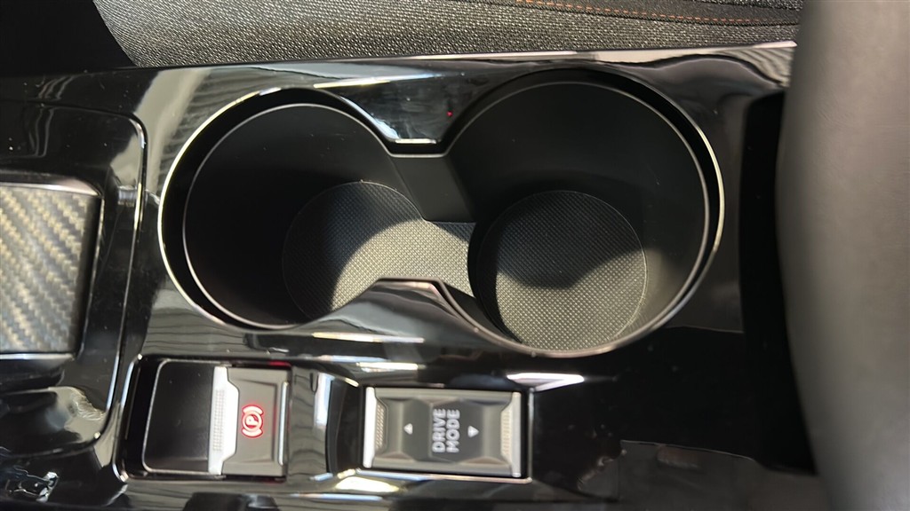 Peugeot e-208 EL Style 136HK 5d Aut. - Image 18