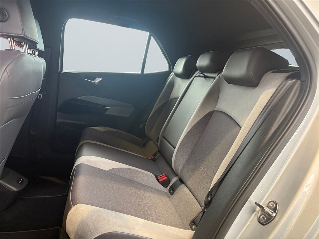 VW ID.3 EL Pro Performance 204HK 5d Aut. - Image 14