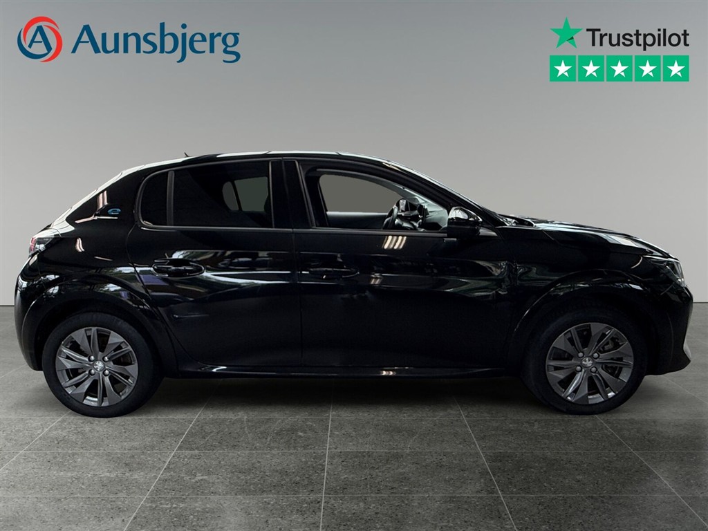 Peugeot e-208 EL Allure 136HK 5d Aut. - Image 6