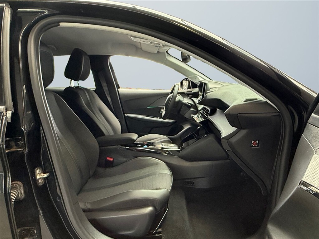 Peugeot e-208 EL Allure 136HK 5d Aut. - Image 15