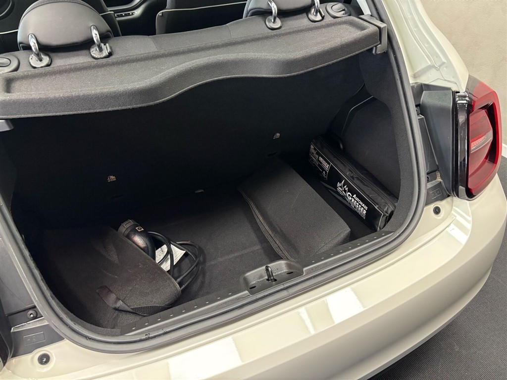 Fiat 500e EL Icon 95HK 3d Aut. - Image 6