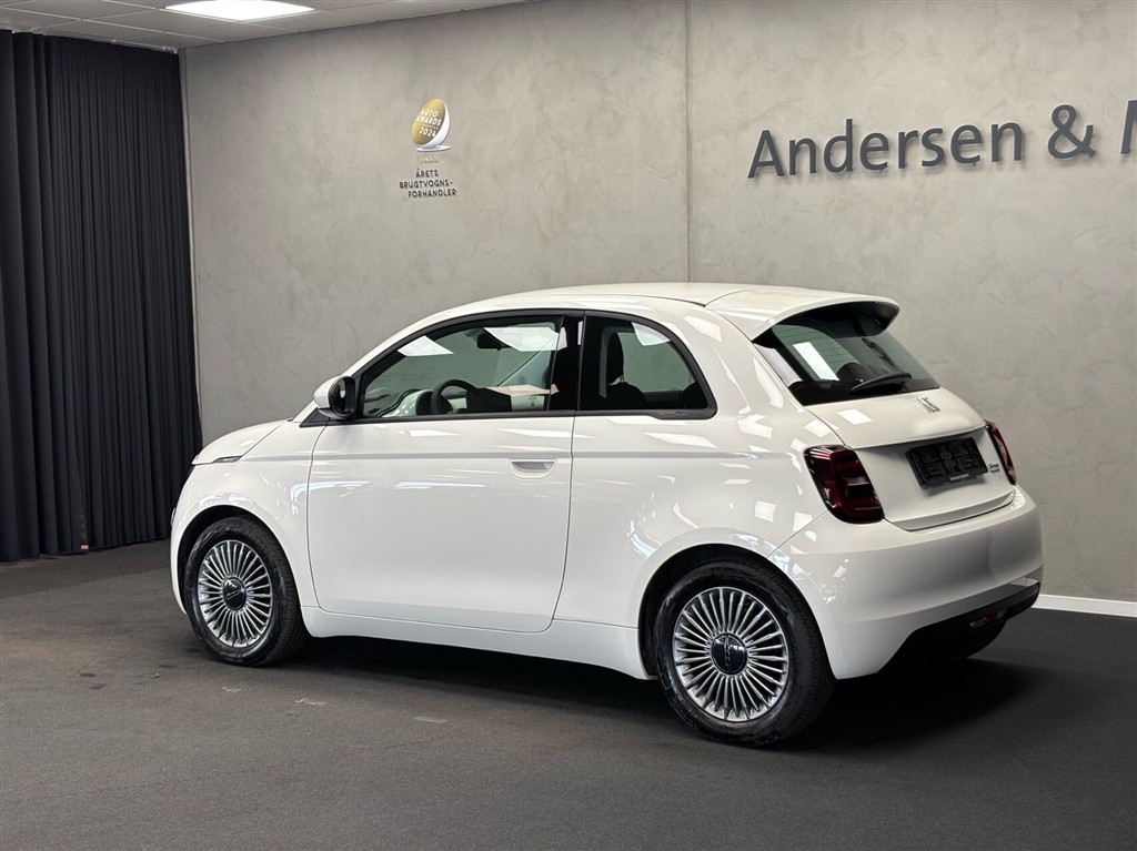 Fiat 500e EL Icon 95HK 3d Aut. - Image 3