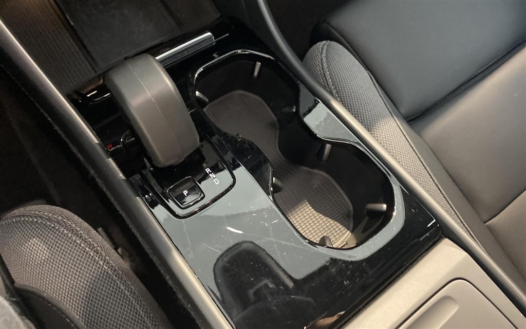 Volvo C40 P8 Recharge Twin Plus AWD 408HK 4d Aut. - Image 14