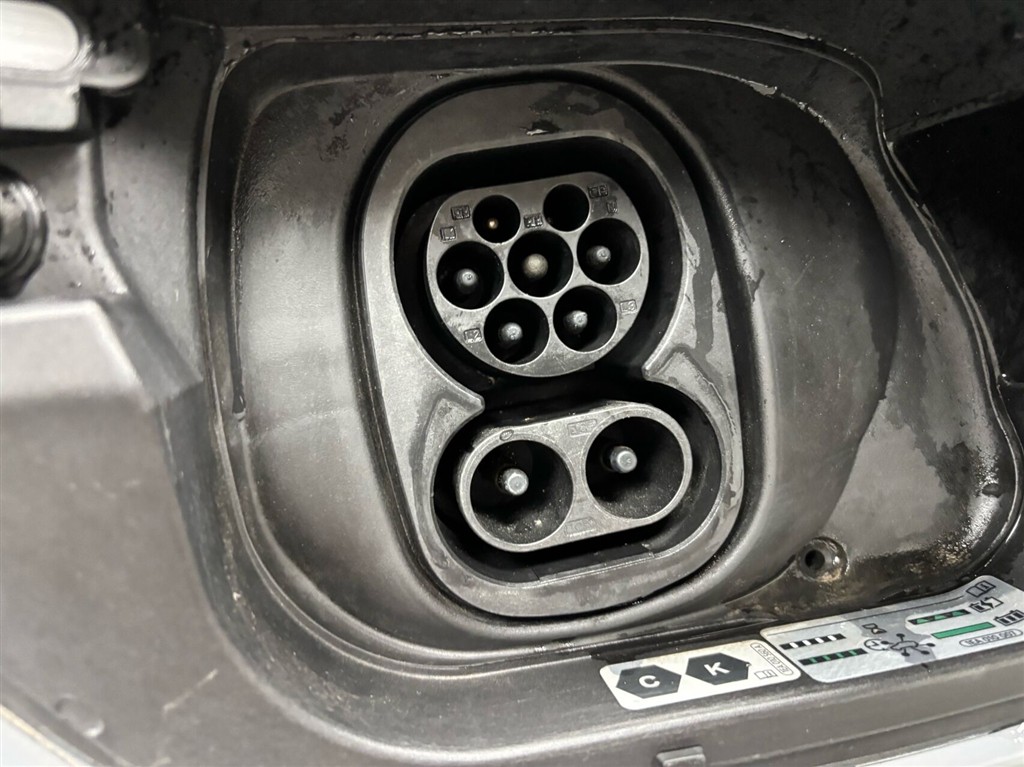 VW ID.3 EL Pro Performance 204HK 5d Aut. - Image 25