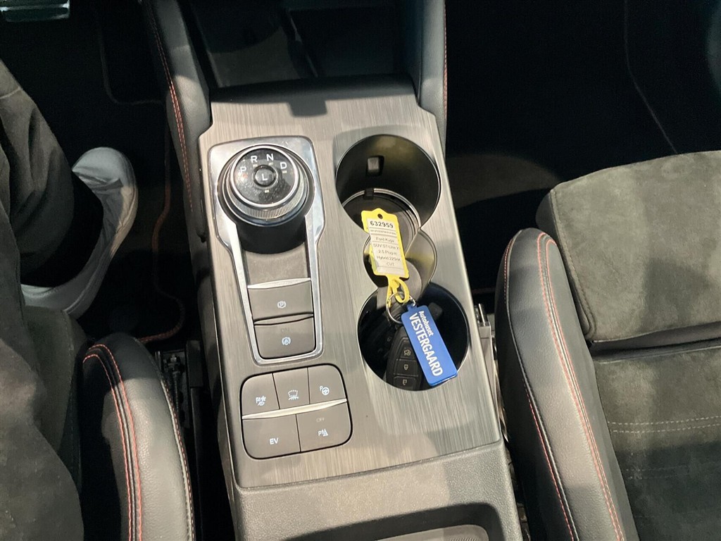Ford Kuga 2,5 Plugin-hybrid ST-Line X CVT 225HK 5d Trinl. Gear - Image 13