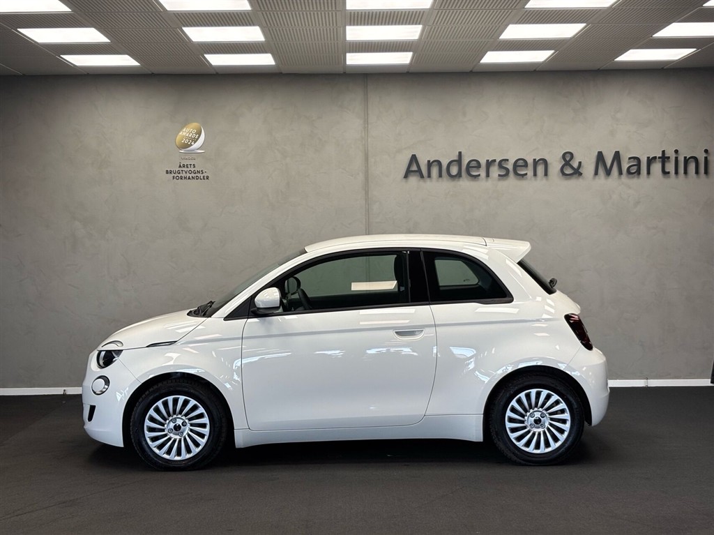 Fiat 500e EL Action 95HK 3d Aut. - Image 2