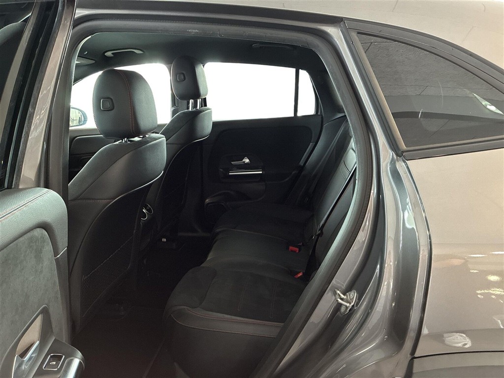 Mercedes-Benz EQA 300 EL AMG Line 4Matic 228HK 5d Aut. - Image 8