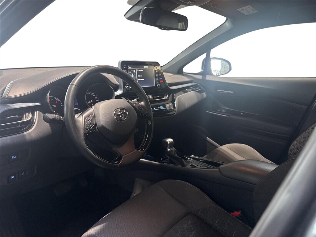 Toyota C-HR 2,0 Hybrid C-LUB Premium Multidrive S 184HK 5d Aut. - Image 7