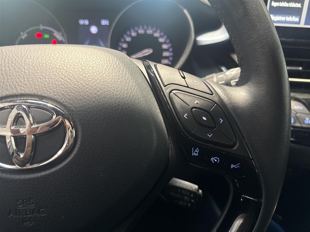 Toyota C-HR 2,0 Hybrid C-LUB Premium Multidrive S 184HK 5d Aut. - Image 9