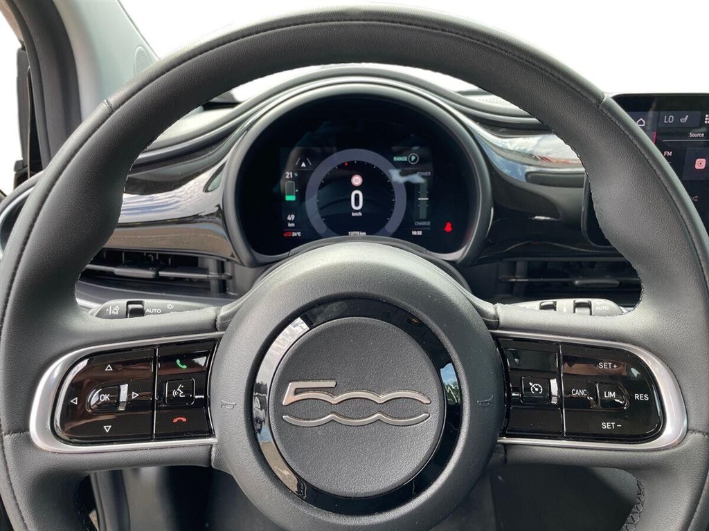 Fiat 500e EL Nouvelle Berline 118HK 3d Aut. - Image 11