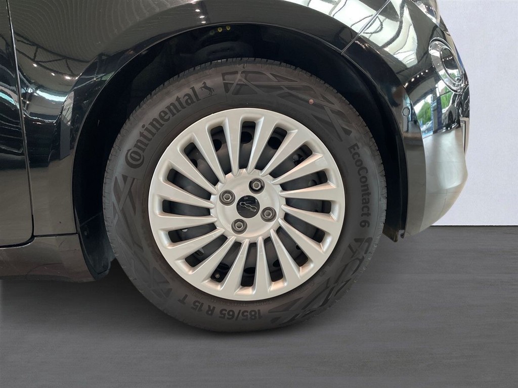 Fiat 500e EL Nouvelle Berline 118HK 3d Aut. - Image 9