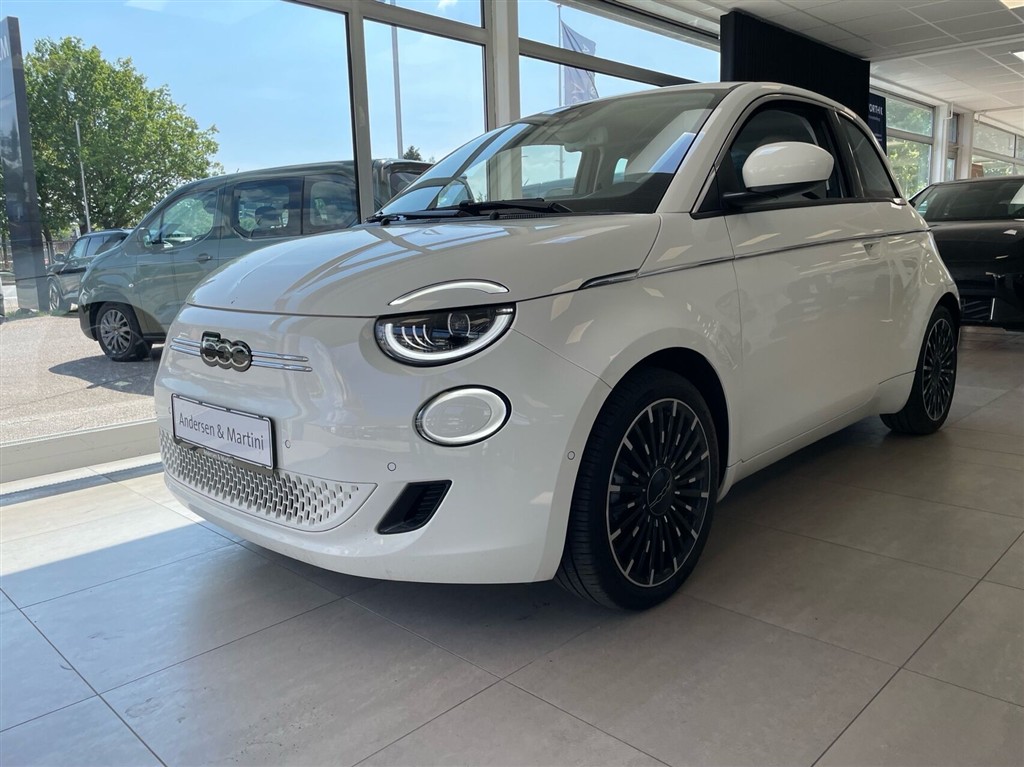Fiat 500e EL La Prima By Bocelli 118HK 3d Aut.