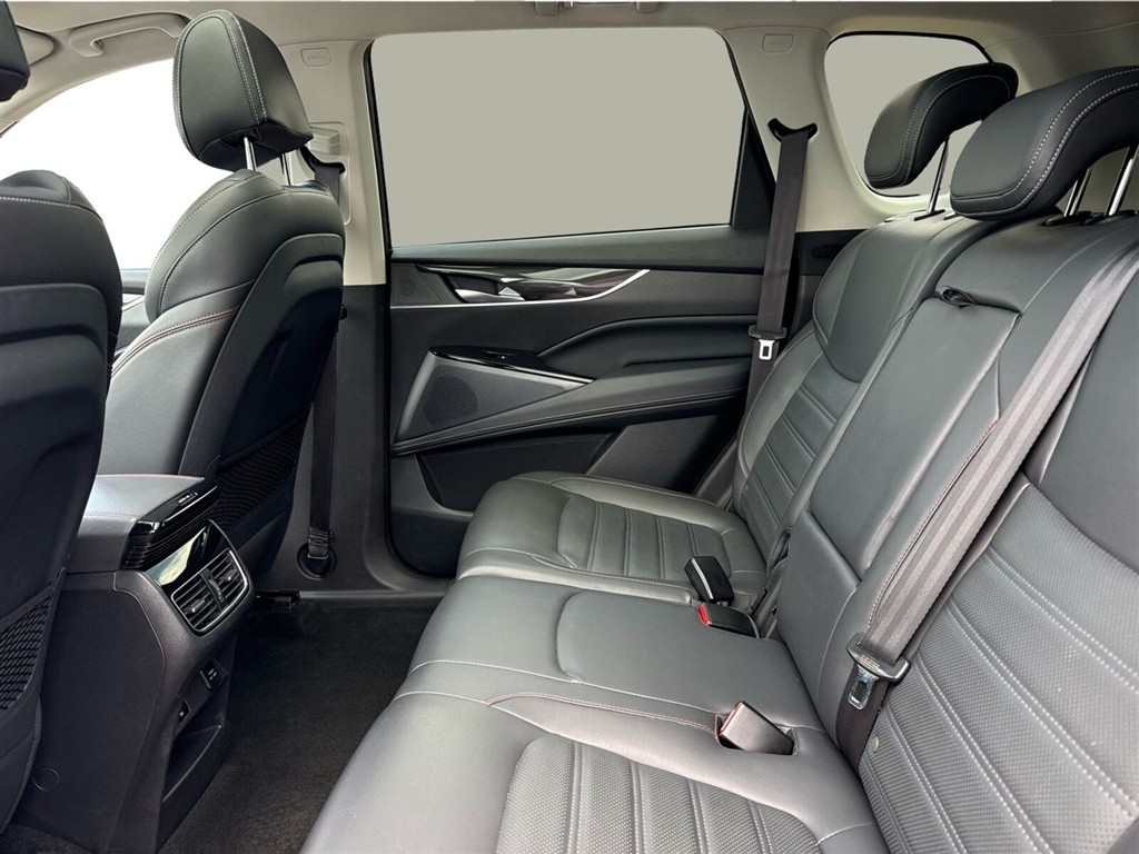 Maxus Euniq 6 EL 177HK 5d Aut. - Image 12