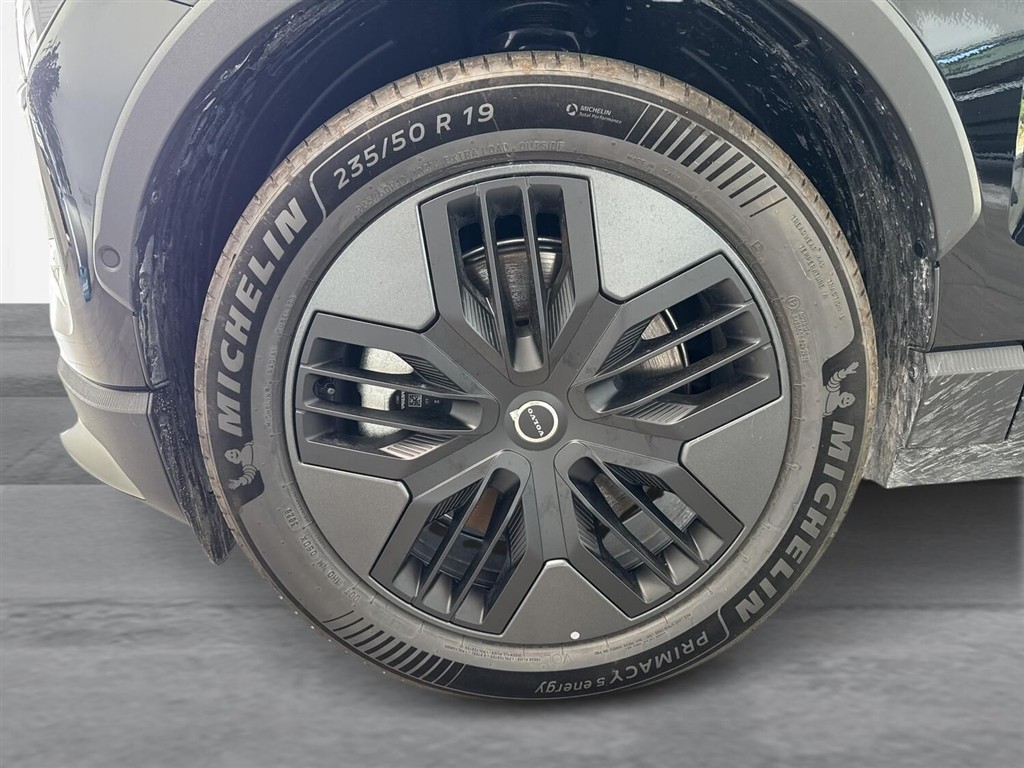 Volvo EX30 Cross Country EL Twin Motor Performance Ultra 428HK AWD 428HK 5d Aut. - Image 10
