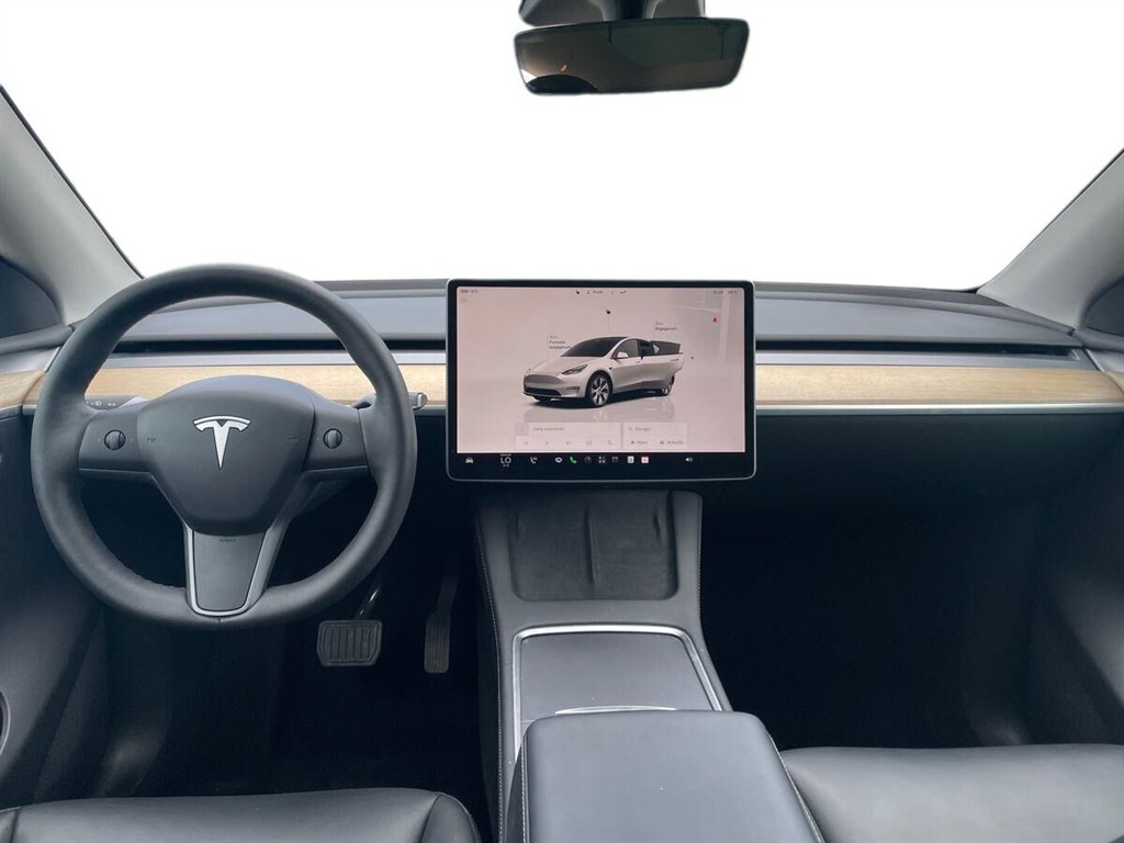 Tesla Model Y EL Long Range AWD 514HK 5d Aut. - Image 12