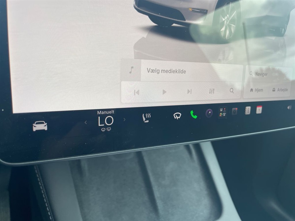 Tesla Model Y EL Long Range AWD 514HK 5d Aut. - Image 15