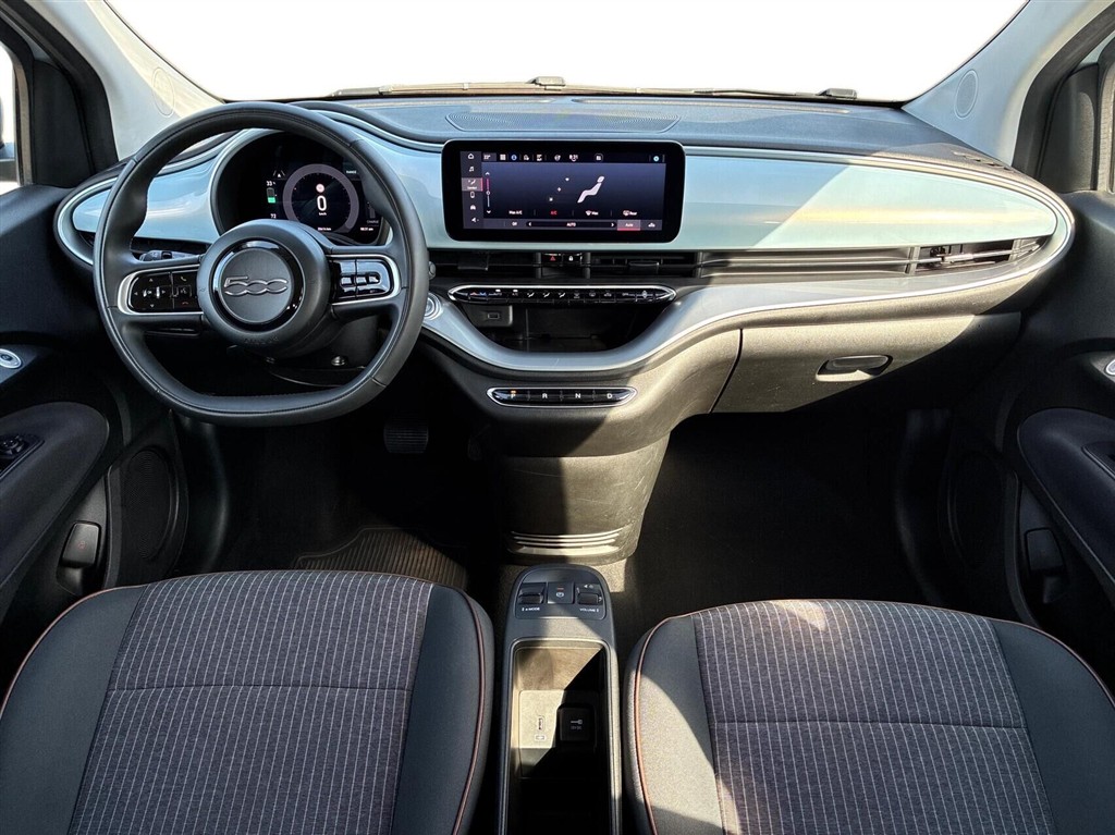Fiat 500e EL Icon 118HK 3d Aut. - Image 4