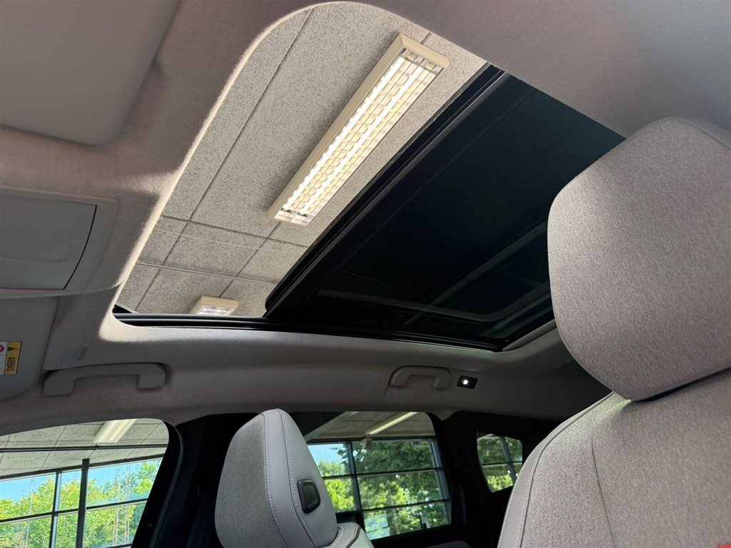 Citroën e-C5 Aircross EL Max 210HK 5d Aut. - Image 28